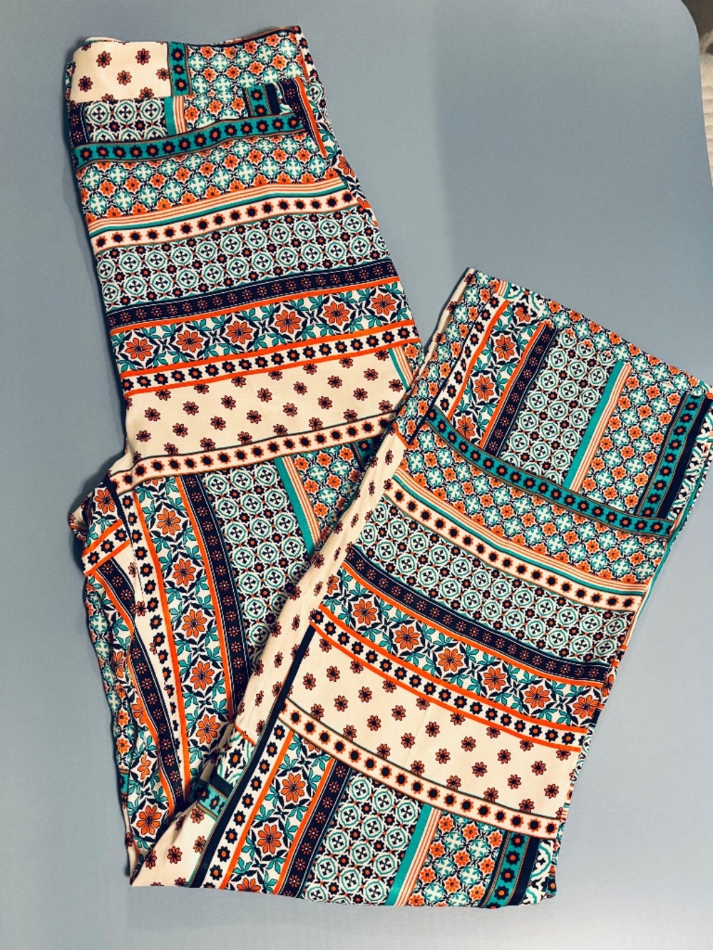 Zara Women’s Multicolor Print Pants Sz Small